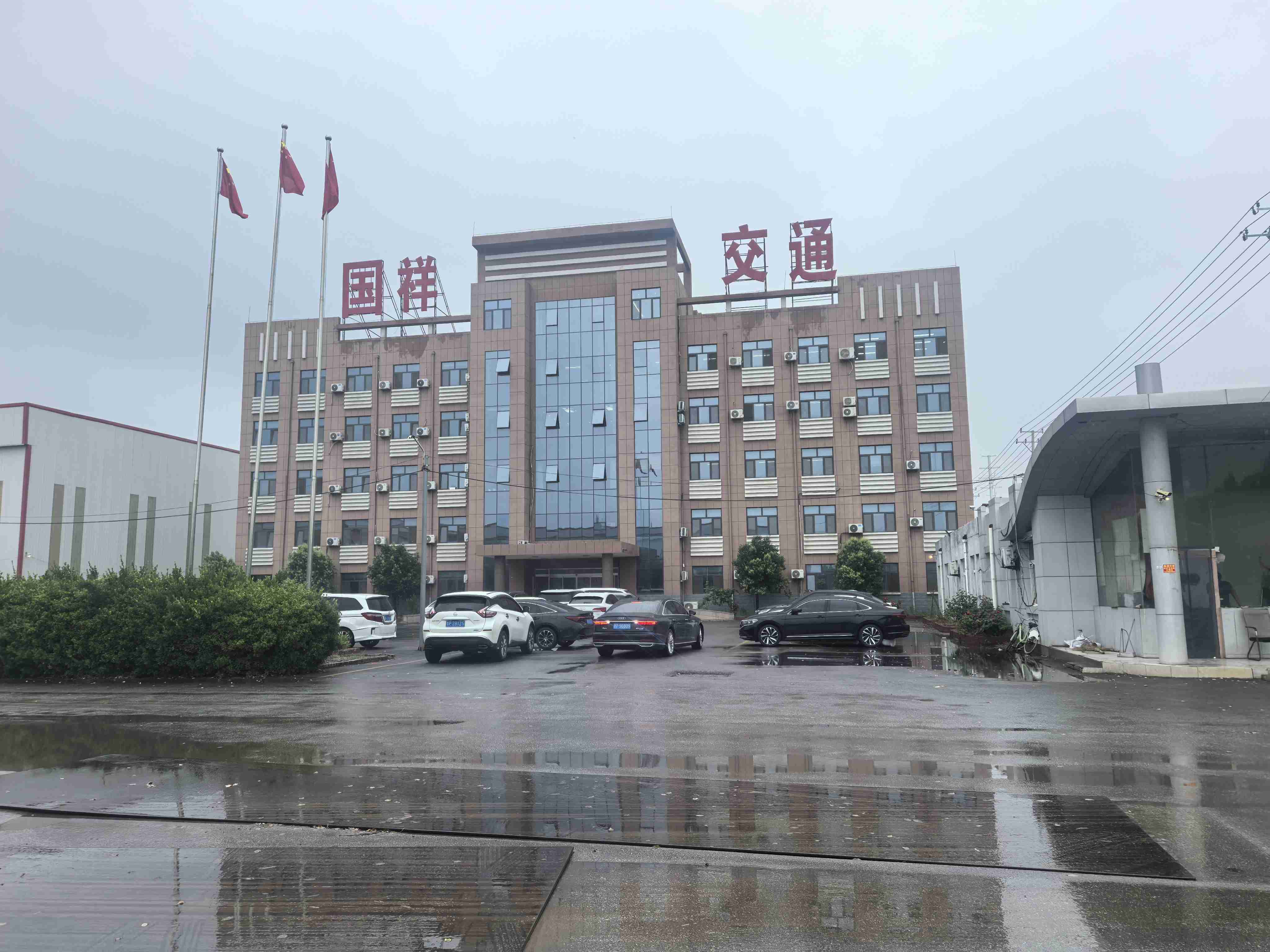 盐城市波形护栏板浸塑波形护栏 - 价格